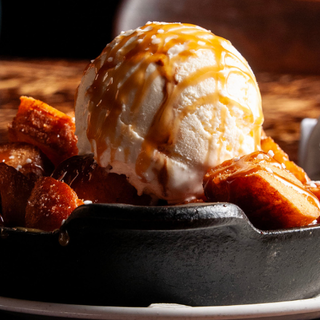 Salted Caramel Pretzel
